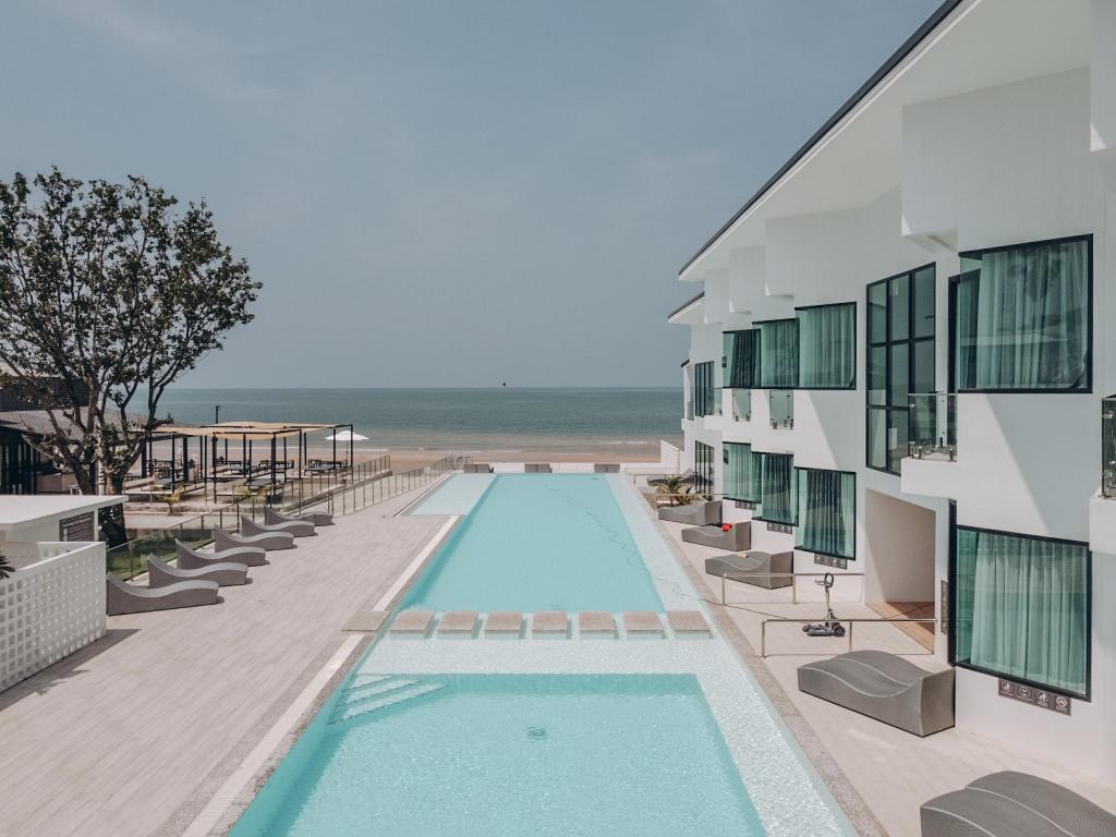 Rattana Pura Beach Resort in Chanthaburi, Thailand