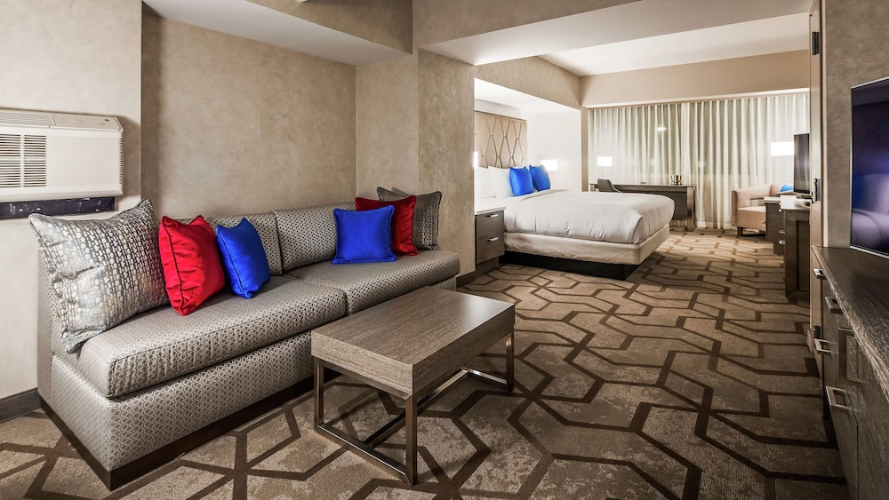 The Kingsley Bloomfield Hills a DoubleTree by Hilton - photo 49