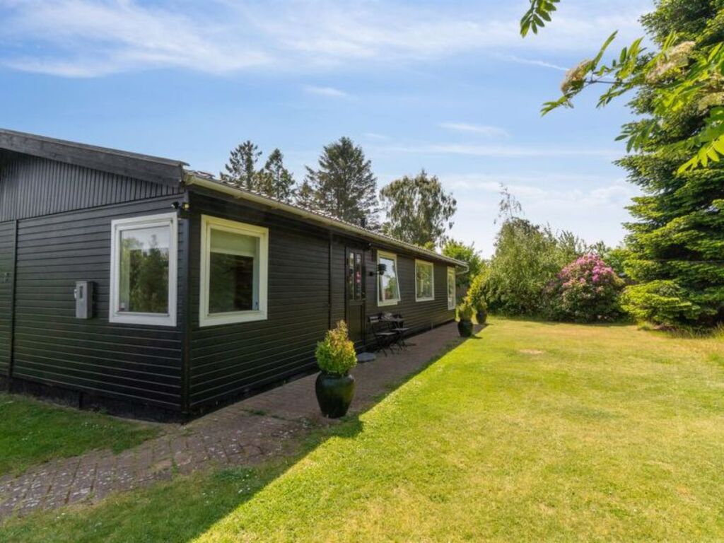 Holiday Home Gritt 800m from the sea by Interhome — 4-Star Luxury Hotel in Gilleleje, Denmark