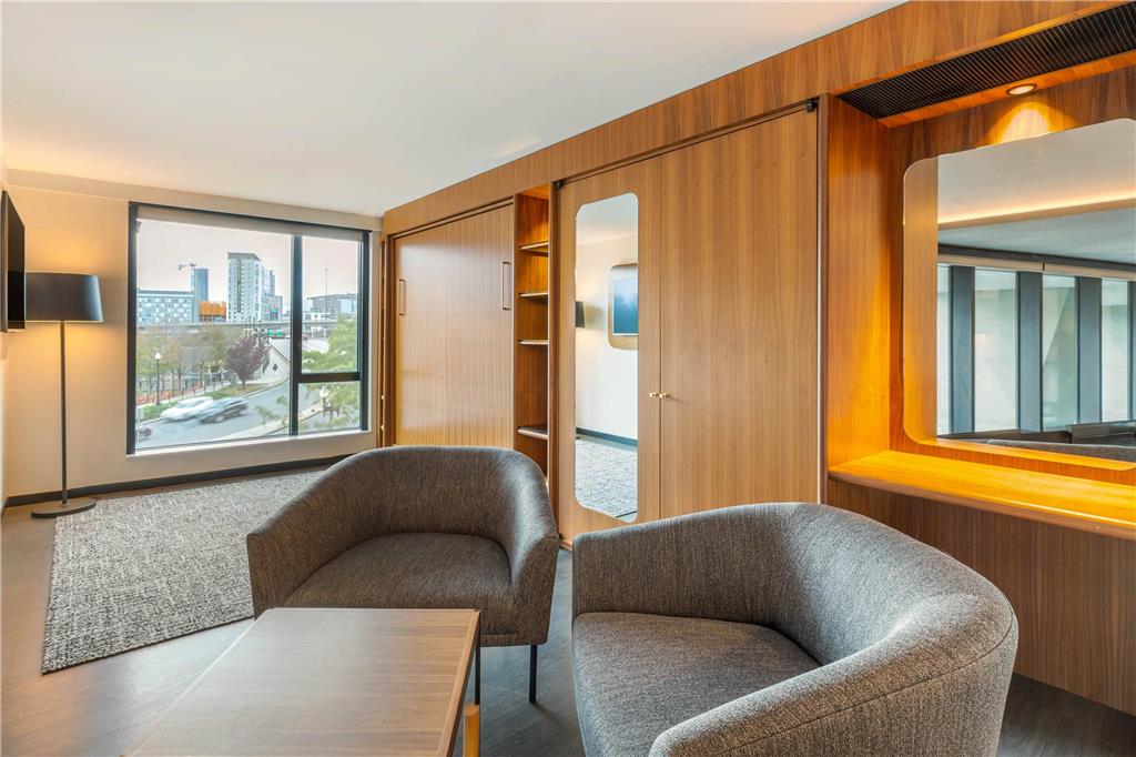 Cambria Hotel Boston Downtown Seaport - photo 35