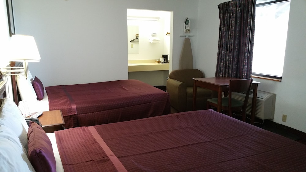 Hoosier Inn - photo 13