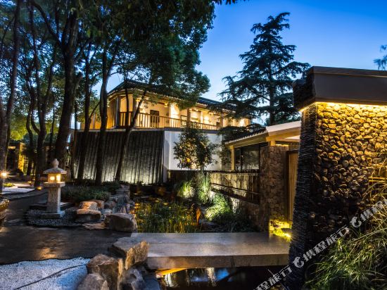 Longyin Jiangnan Hotel in Yixing, People's Republic of China