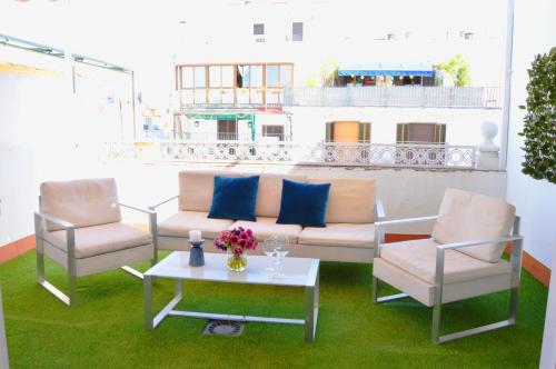 HomeySeville Penthouse Cathedral Tomas de Ibarra St 6 pax Parking Optional — 4-Star Luxury Hotel in Sevilla, Spain