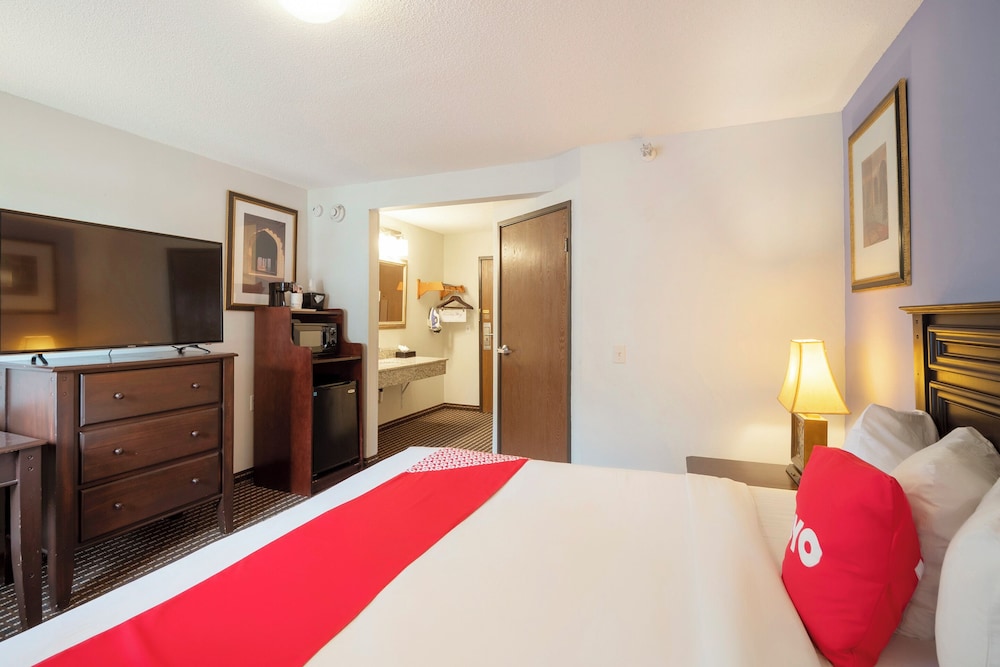 Rodeway Inn Houston North Greenspoint Houston TX - photo 32