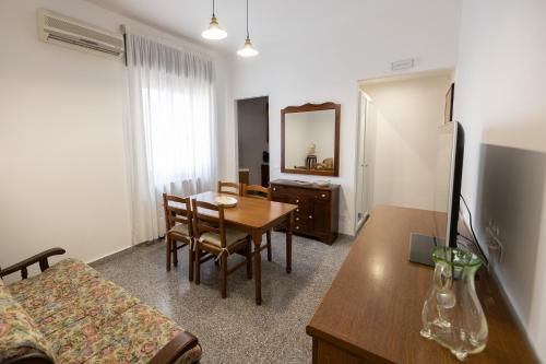 Casa di Leonardo 3 — 4-Star Luxury Hotel in Roccella Ionica, Italy
