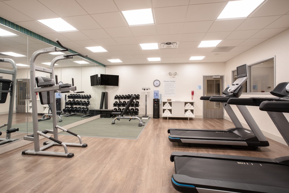 Holiday Inn Express & Suites Denver Ne Brighton by IHG - photo 10
