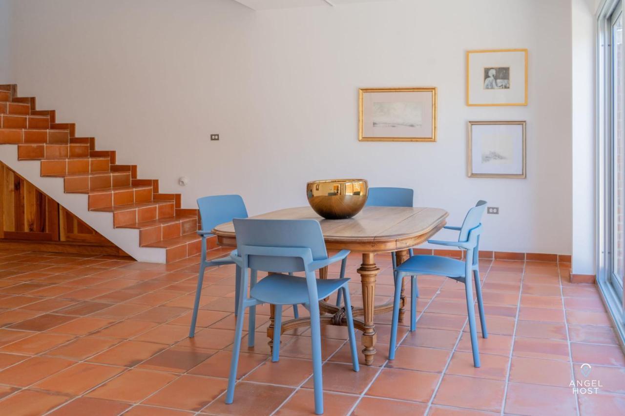 Partial Seaview Terrace Walk To Malecon in La Paz, Mexico