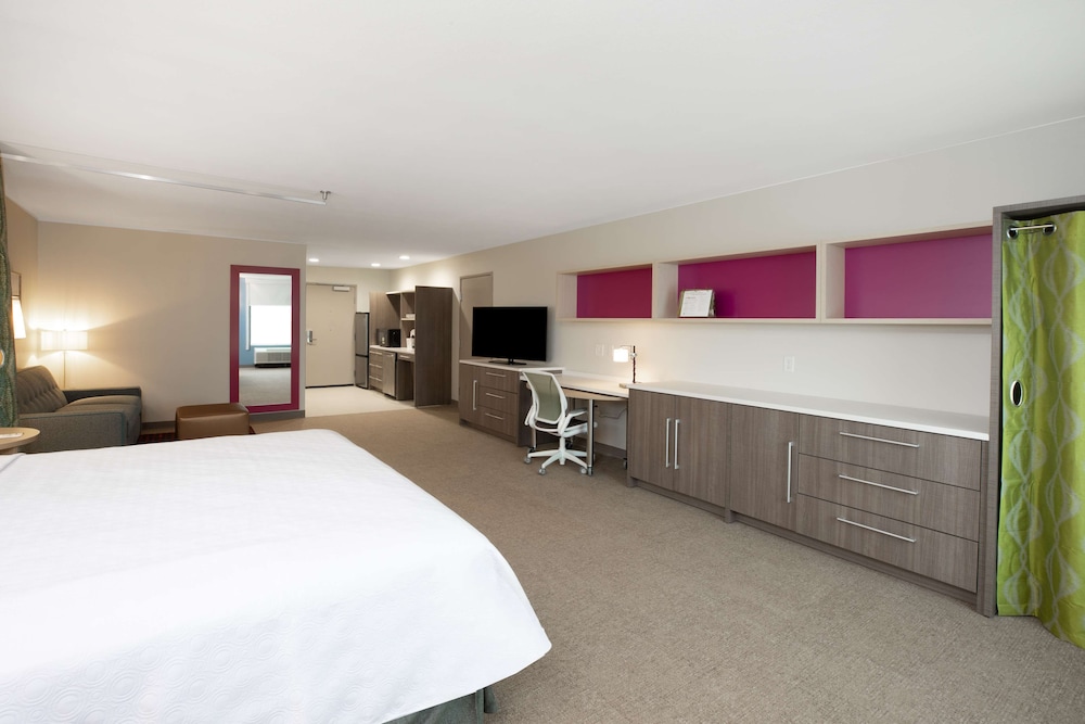 Home2 Suites by Hilton Houston IAH Airport Beltway 8 - photo 6