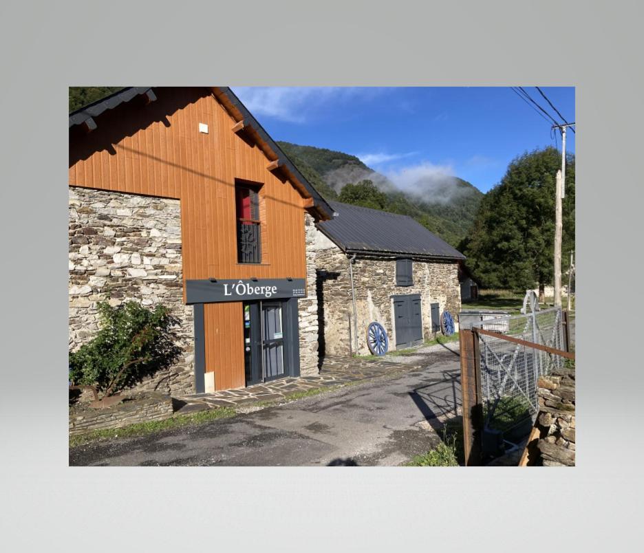 LÔberge - carbon neutral hotel in Unknown City
