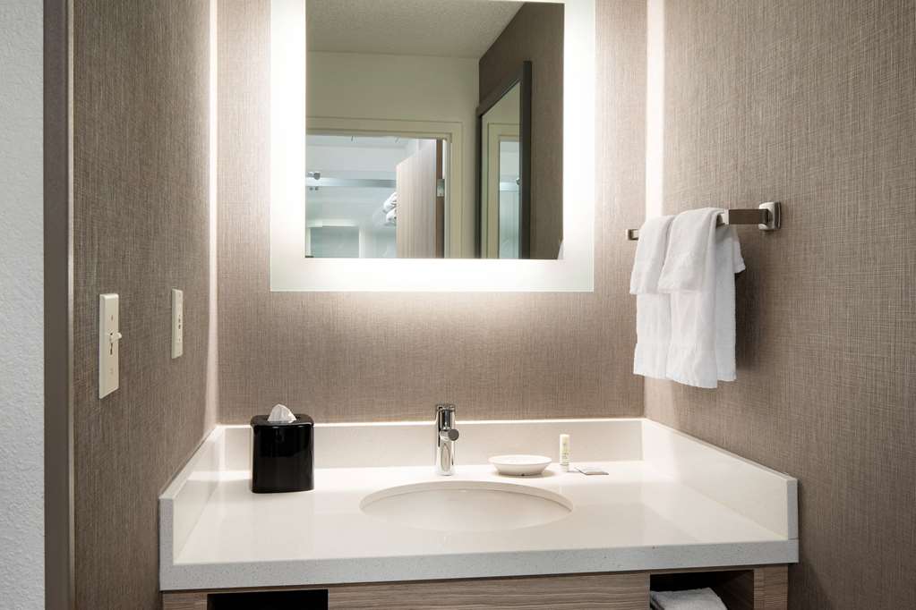 Sonesta Select Seattle Renton Suites - photo 9