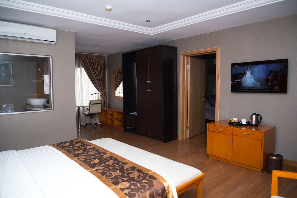 Hotel Sunshine — hotel in Enugu