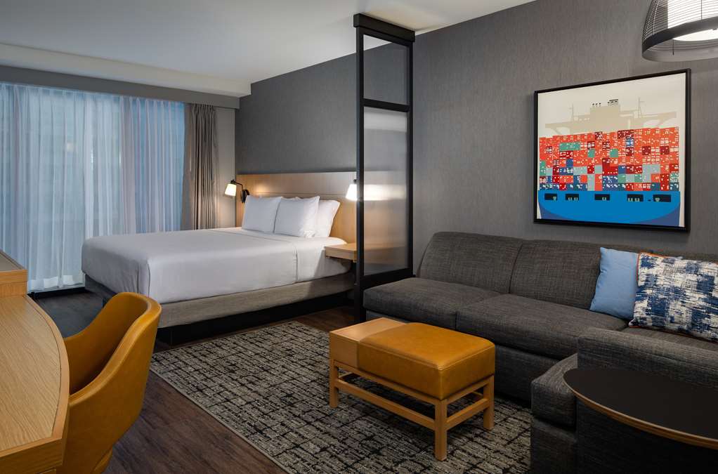 Hyatt Place Boston Seaport District - photo 6