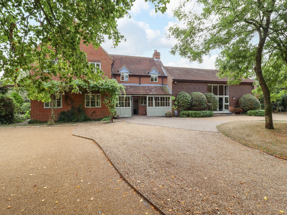 Yew Tree Farm — hotel in Aylesbury