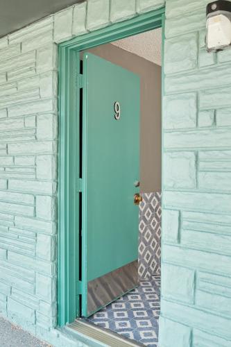 Carole Motel - photo 12