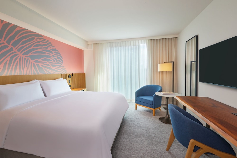 Renaissance Honolulu Hotel & Spa - photo 28