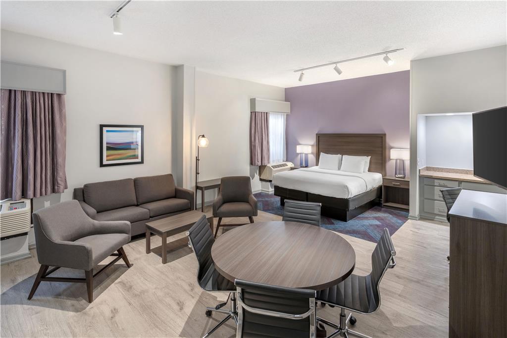 Best Western Hickory - photo 24