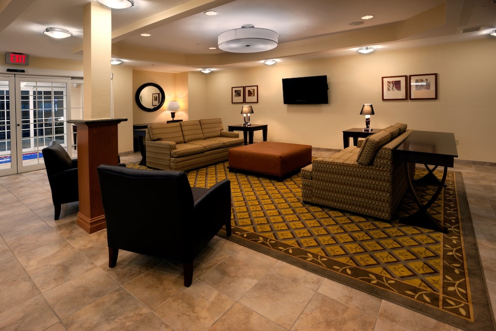 Candlewood Suites San Antonio NW Near Seaworld by IHG - photo 35