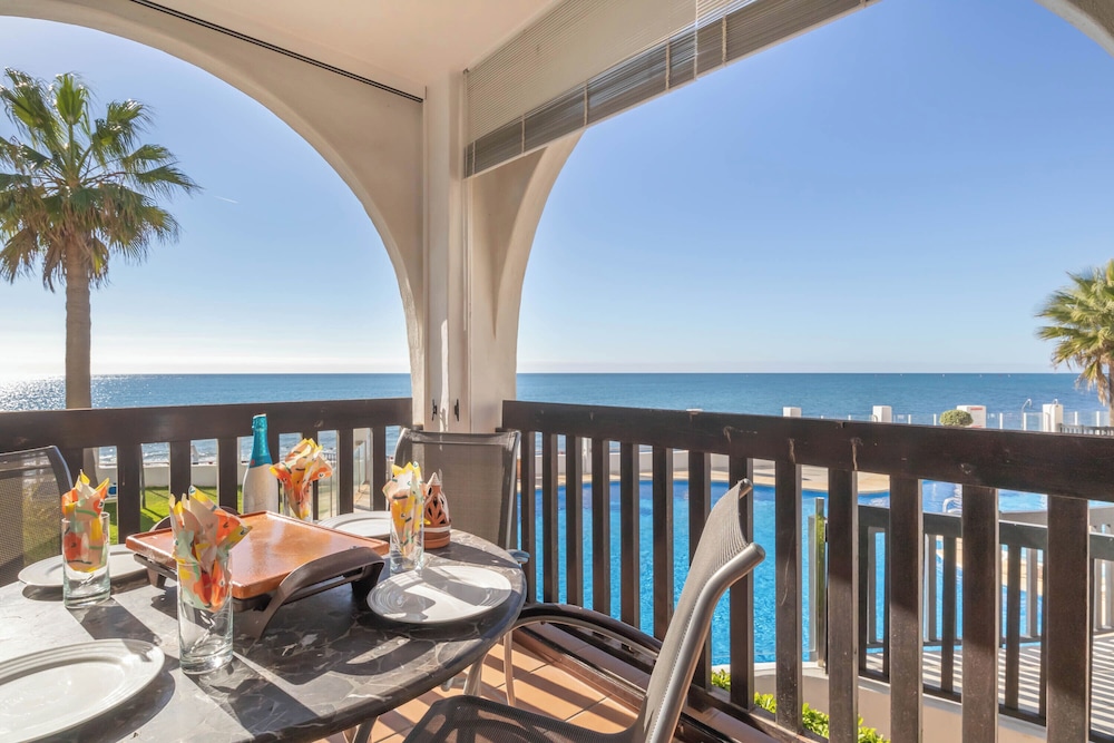 Puerta del mar 2 Mijas — 4-Star Luxury Hotel in Mijas, Spain