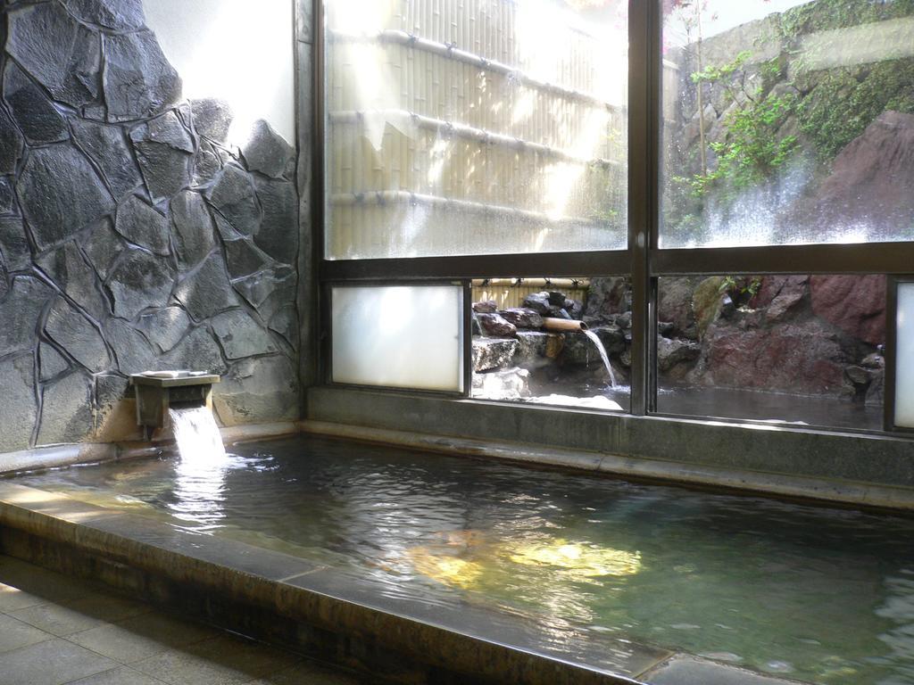 Yoshino Ryokan — Hitoyoshi — photo 4