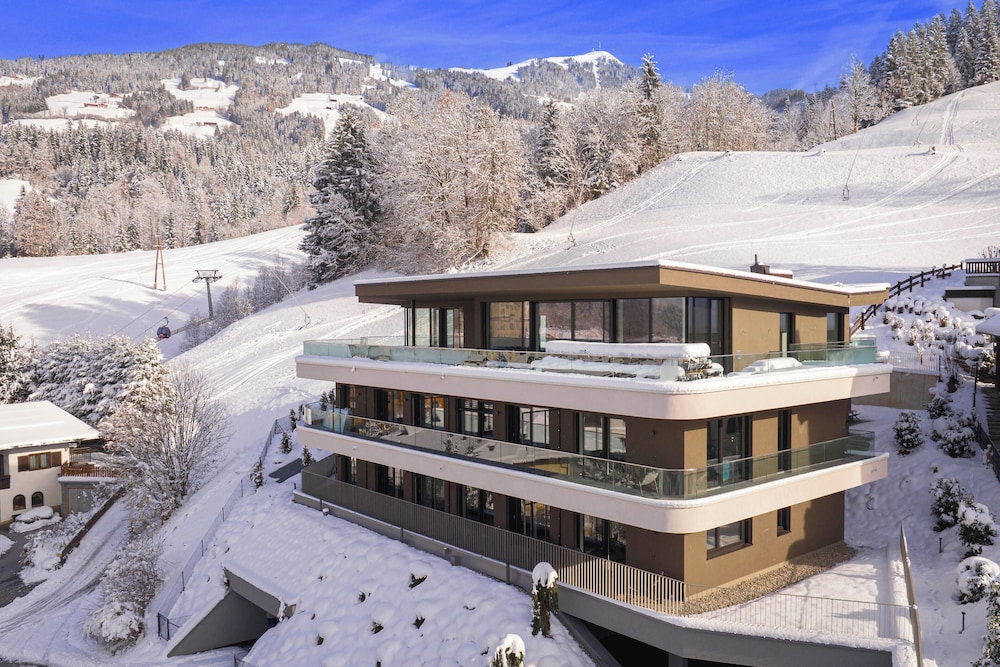 Brixental Suites Hopfgarten by ALPS RESORTS — 4-Star Luxury Hotel in Hopfgarten Im Brixental, Austria