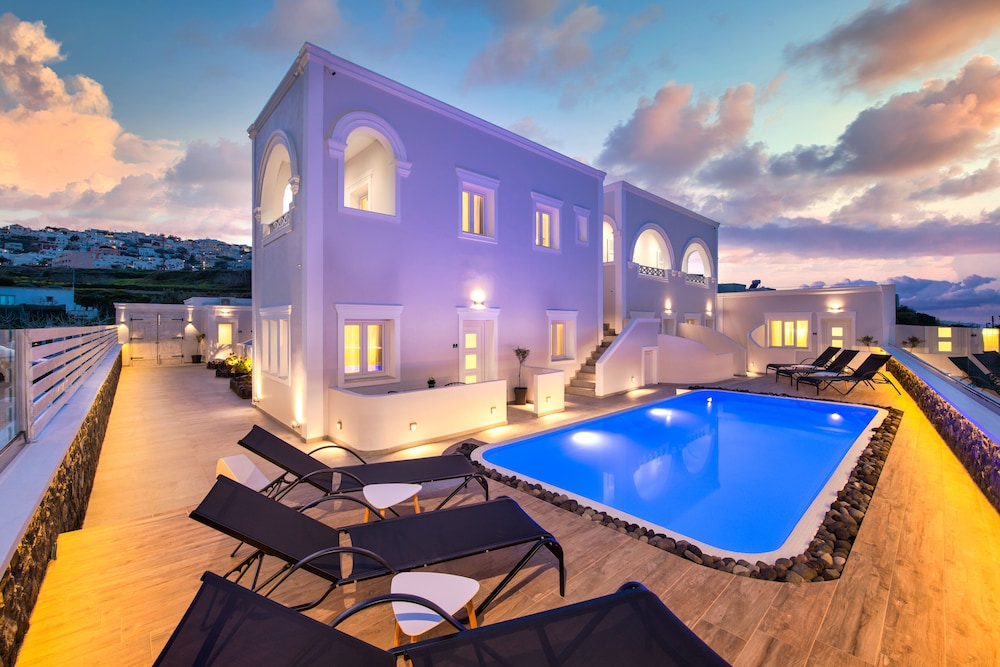Abasa Suites - last minute hotel in Fira