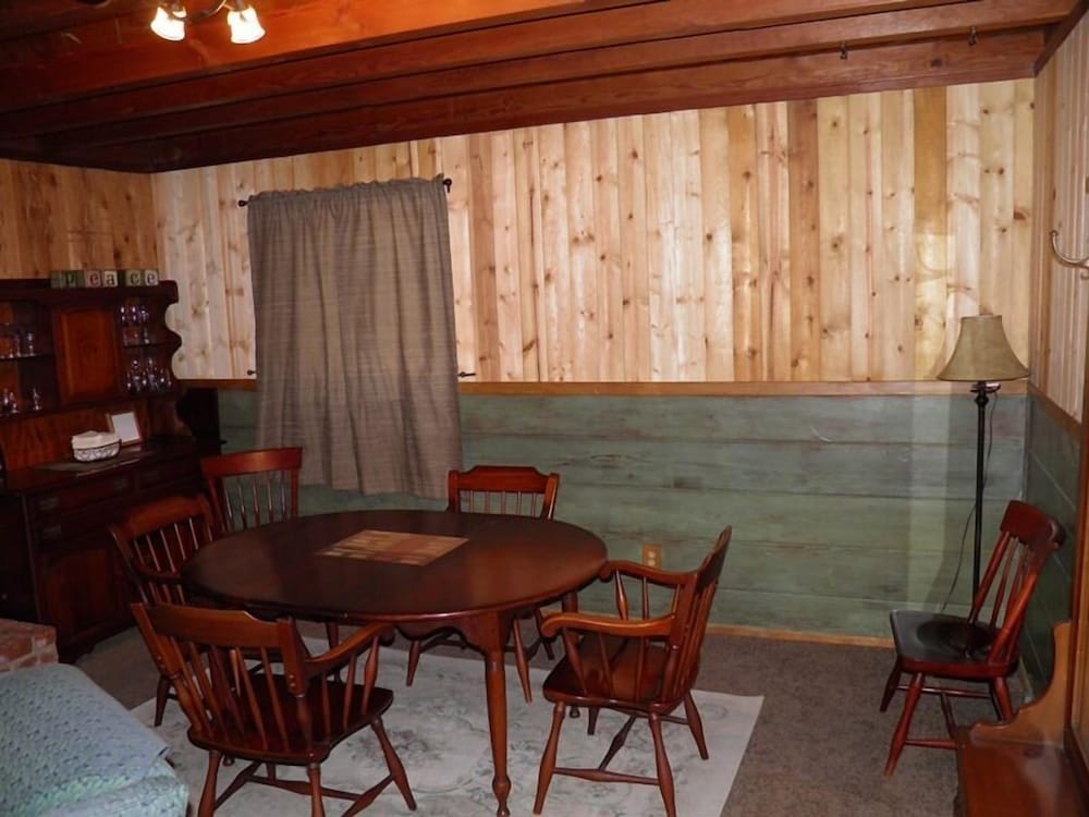 825 Julie Lane - photo 5