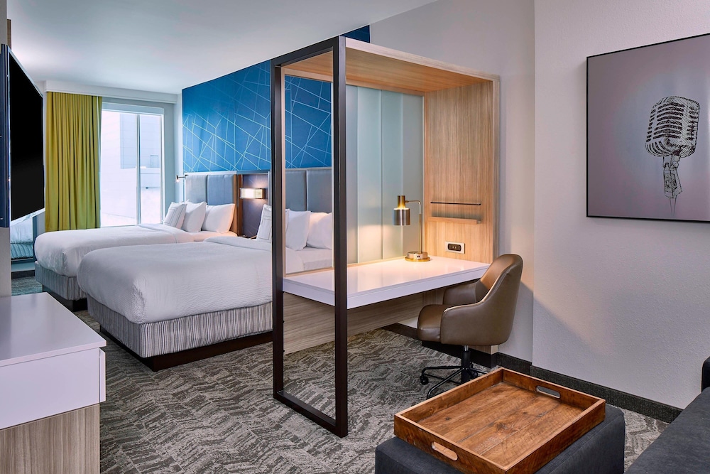 SpringHill Suites by Marriott Nashville Downtown Convention Center - photo 6