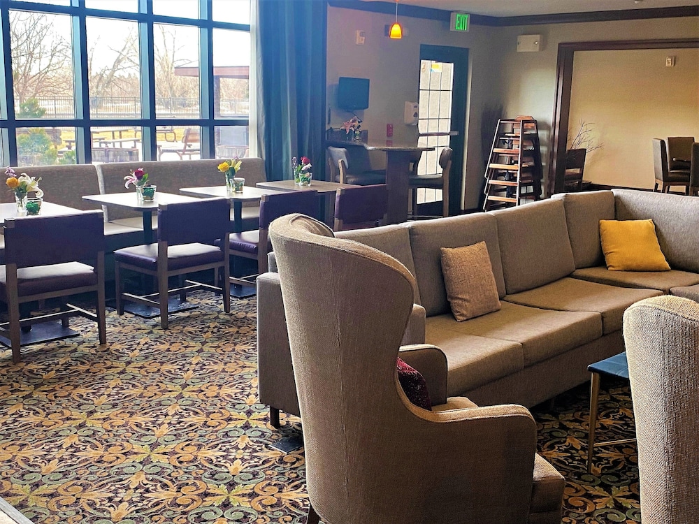 Staybridge Suites Great Falls by IHG - photo 93