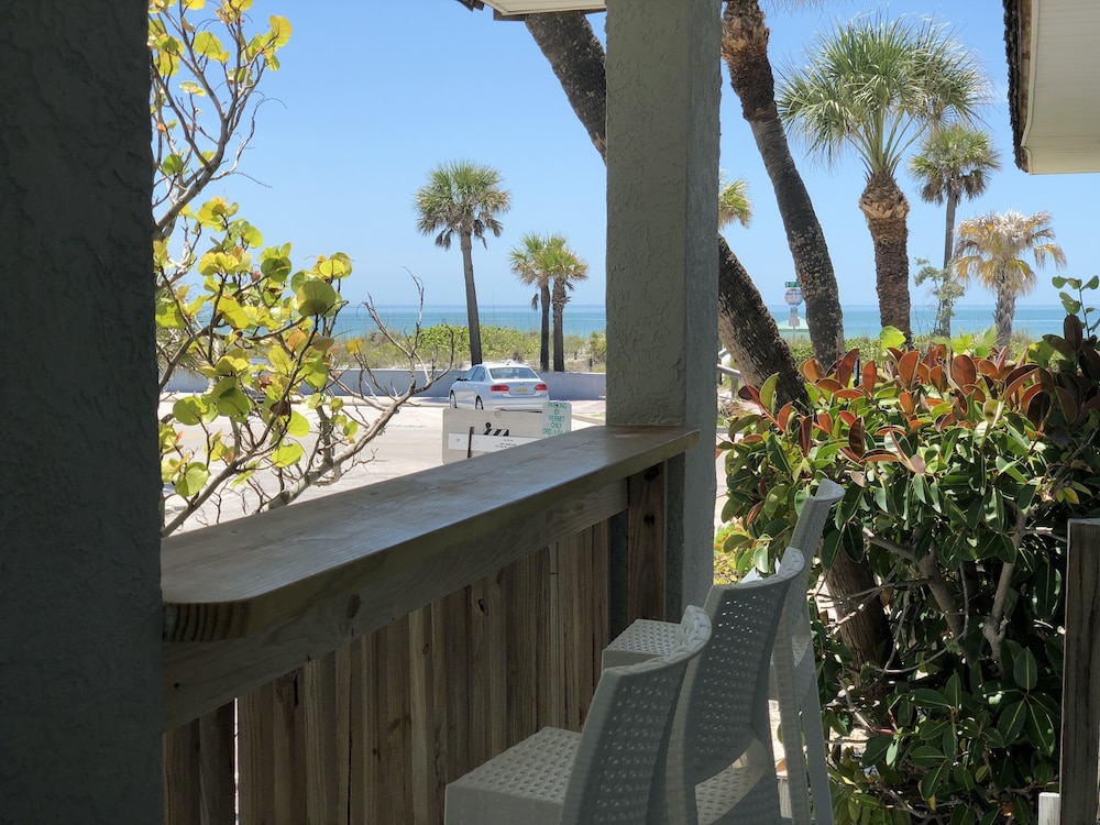 Sabal Palms Inn - photo 46