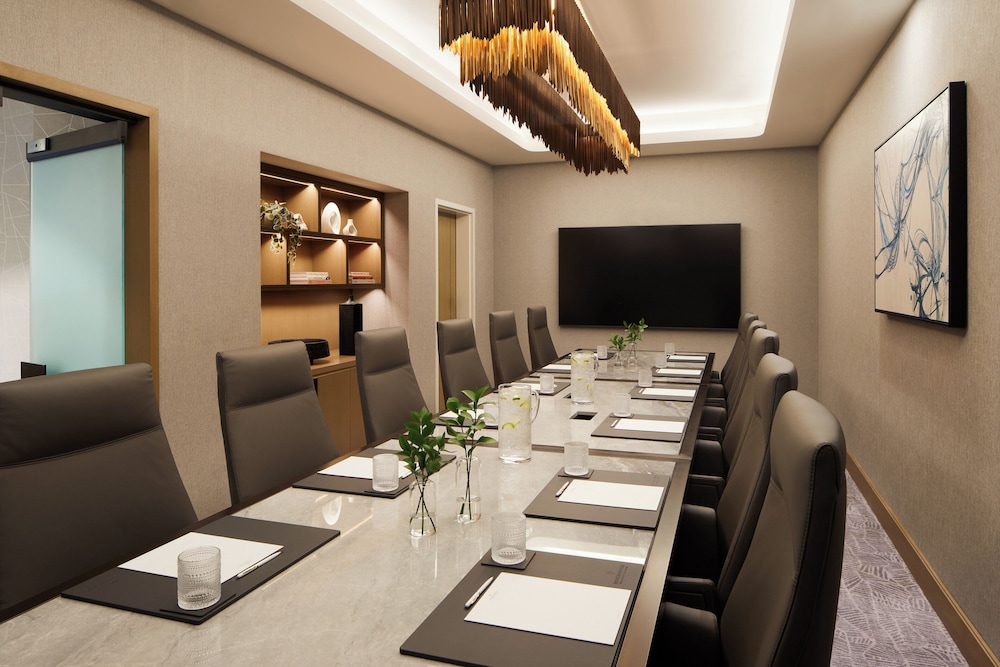 Intercontinental Hotels Seattle Bellevue By IHG - photo 72