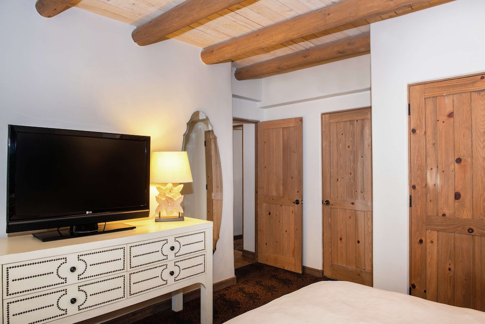 Hilton Santa Fe Historic Plaza - photo 19