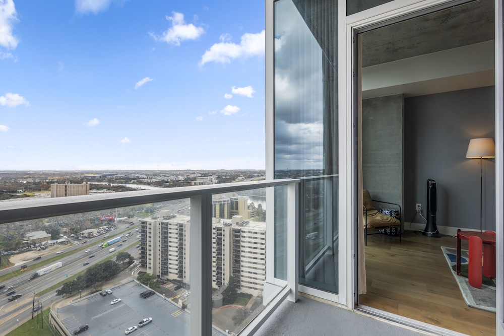 Austin Condo Hotel - photo 664