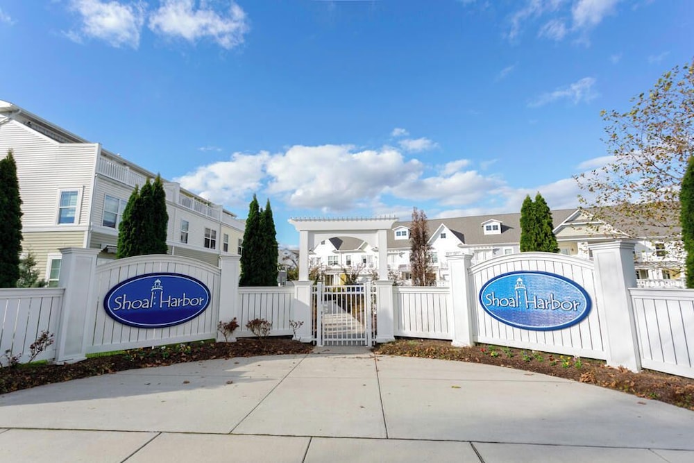 Schooner Drive 33521 - last minute hotel in Rehoboth Beach