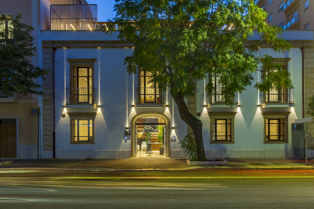 Qui Vicino boutique rooms and suites — 4-Star Luxury Hotel in Trapani, Italy
