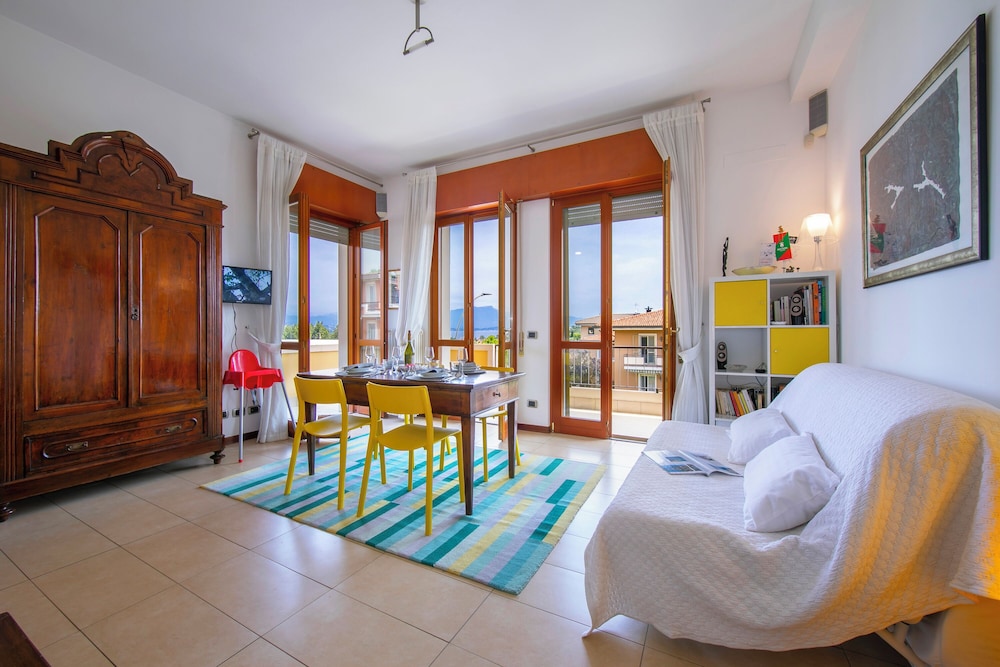 Casa Michelangelo — 4-Star Luxury Hotel in Desenzano Del Garda, Italy