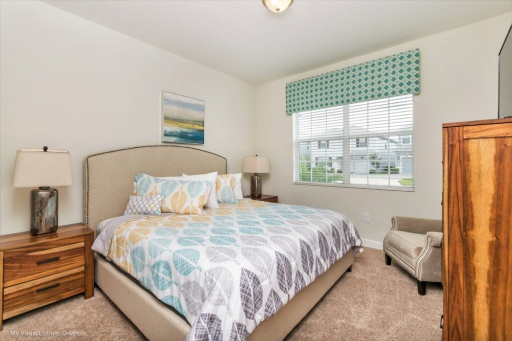 Rent a Luxury Townhome on Storey Lake Resort Minutes From Disney Orlando Townhome 2709 - photo 15