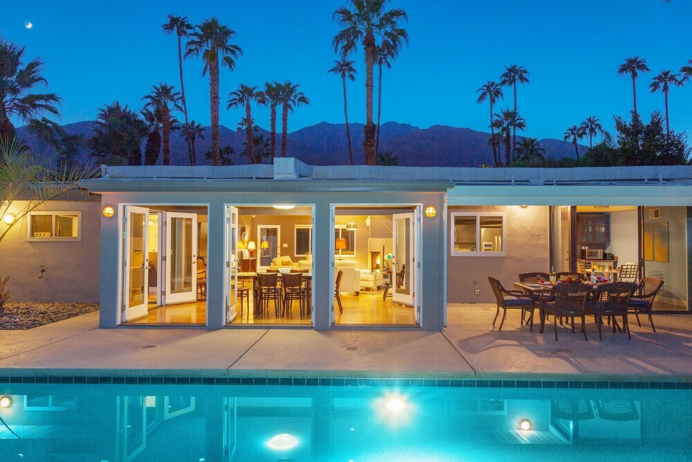 The Quintessential at Deepwell — 4-Star Luxury Hotel in Palm Springs, United States