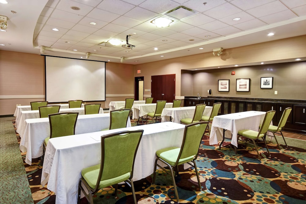 Hampton Inn & Suites Detroit Canton - photo 85