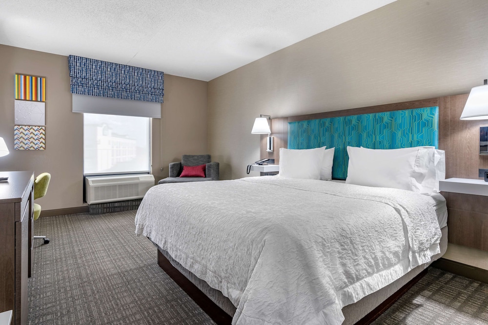 Hampton Inn & Suites Louisville East - photo 14