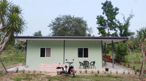 Kiang Khao Bungalow — 4-Star Luxury Hotel in Sam Roi Yot, Thailand
