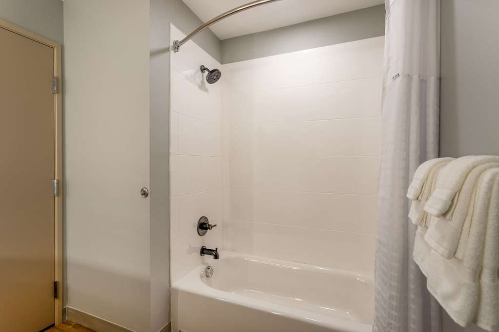 AmericInn by Wyndham San Angelo - photo 28