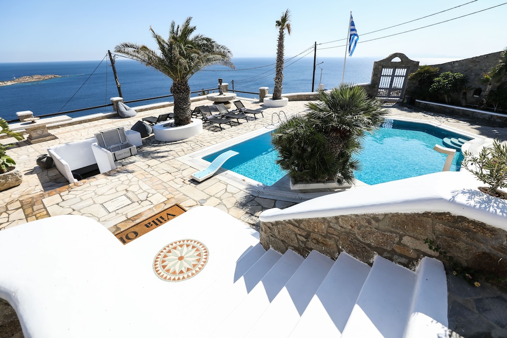 Ozar Villas Mykonos — 4-Star Luxury Hotel in Mykonos, Greece