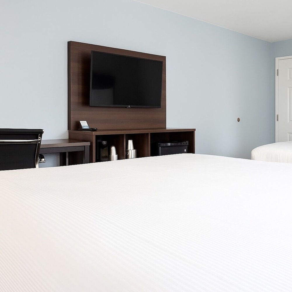 Florence Inn and Suites - photo 5