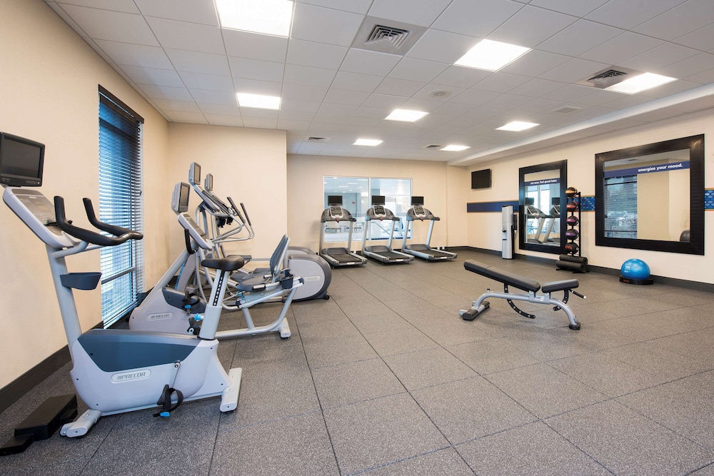 Hampton Inn & Suites Indianapolis Keystone - photo 32