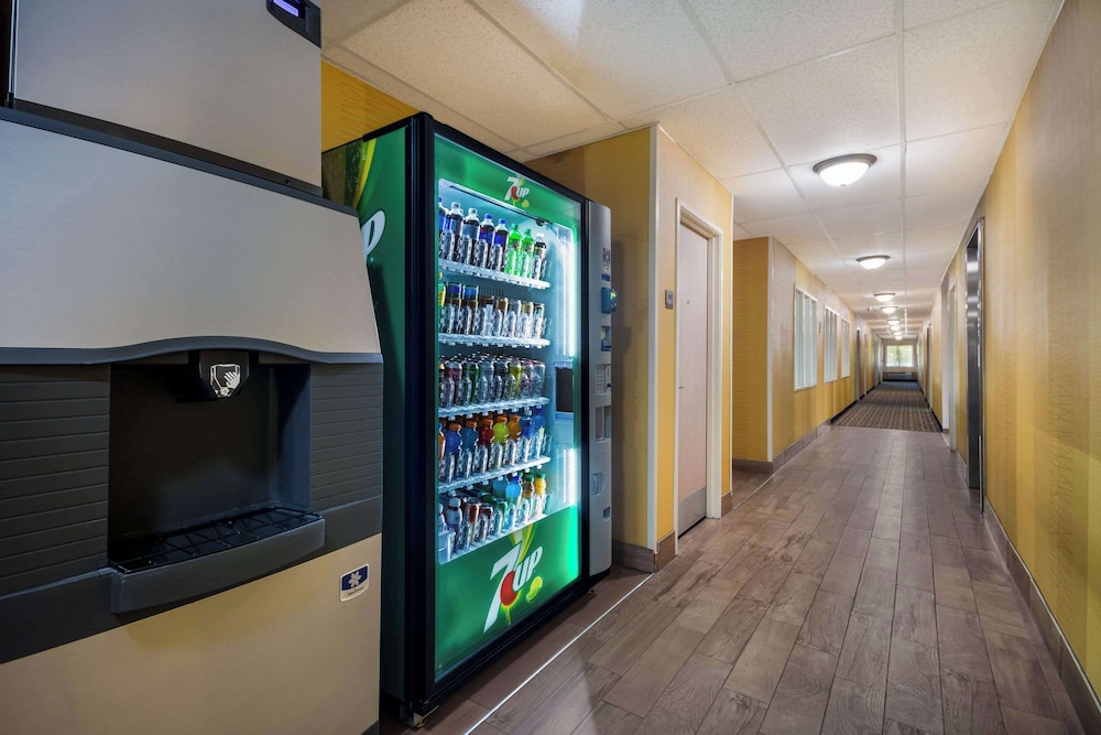Quality Inn & Suites Bozeman - photo 26