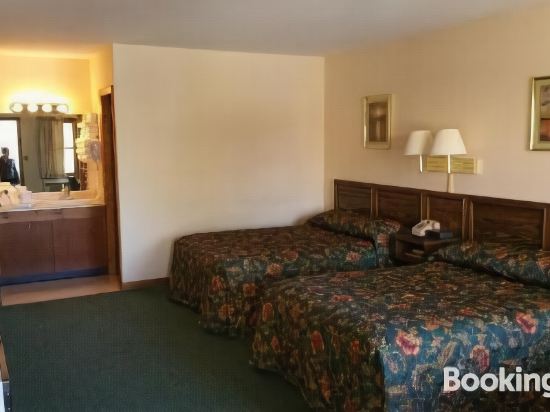 Birch Knoll Motel - photo 16