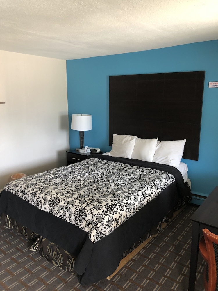 Gratiot View Motel - photo 14