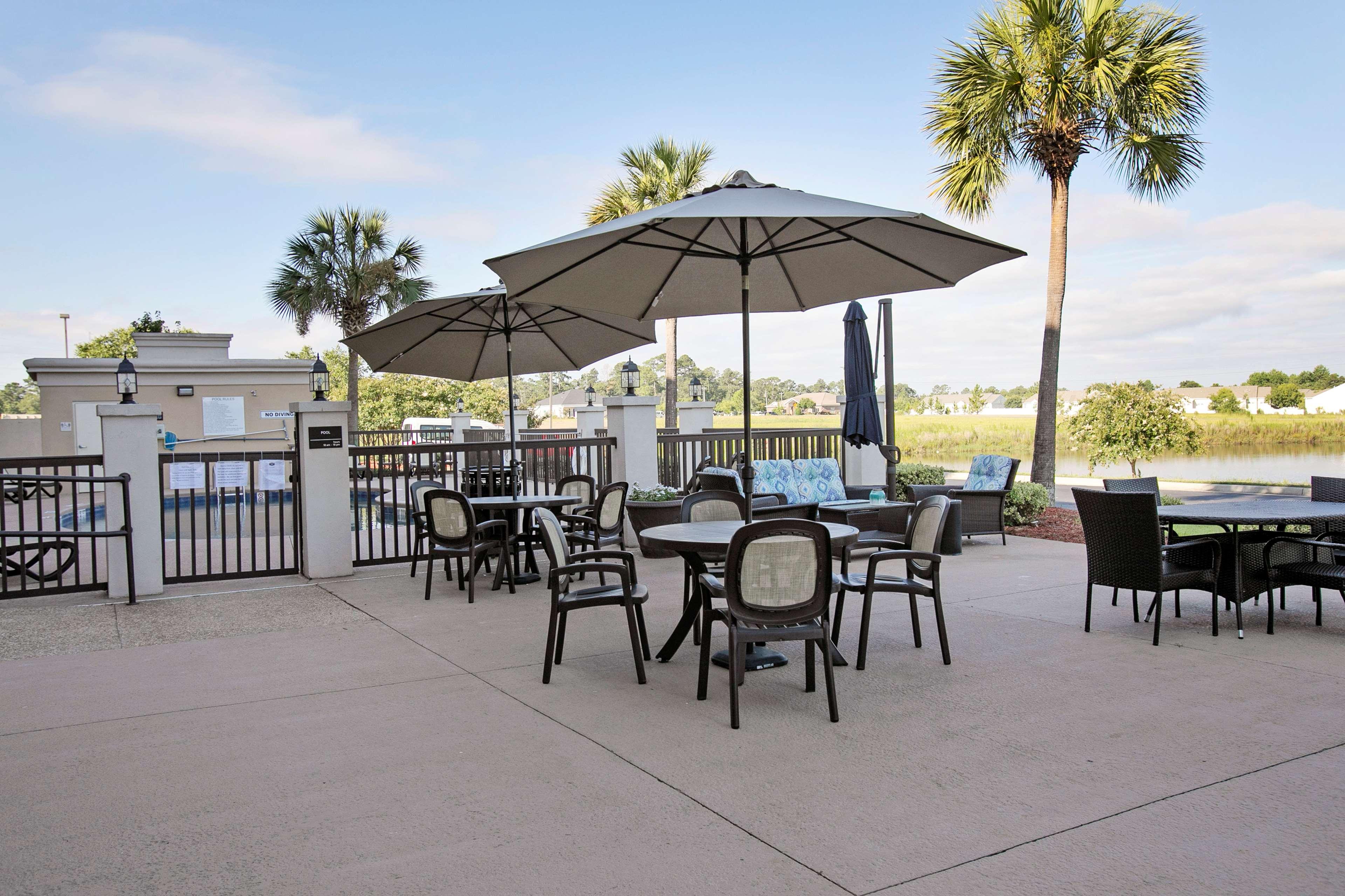 Hampton Inn Moultrie - photo 26