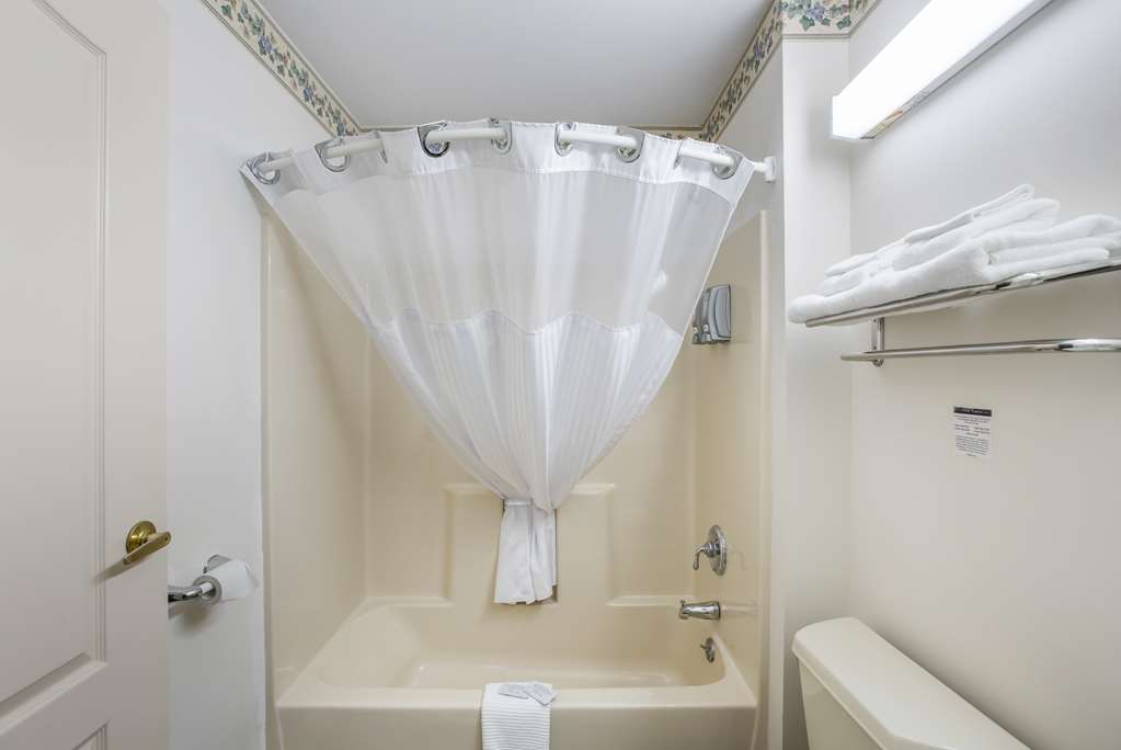 Americas Best Value Inn & Suites Three Rivers - photo 26