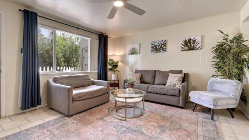 Stylish Arcadia 2 Bdrm with Comfort and Charm — 4-Star Luxury Hotel in Phoenix, United States